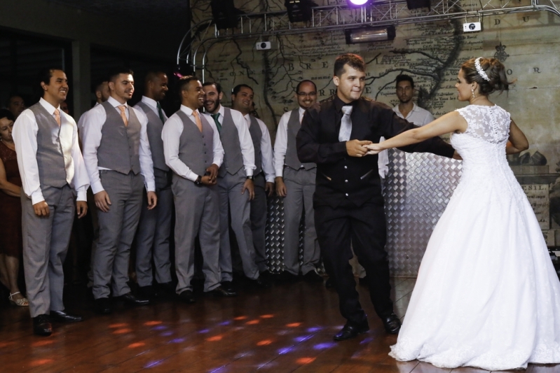 Salão de Festa Casamento Preço Vila Esperança - Salão para Festa de Casamento